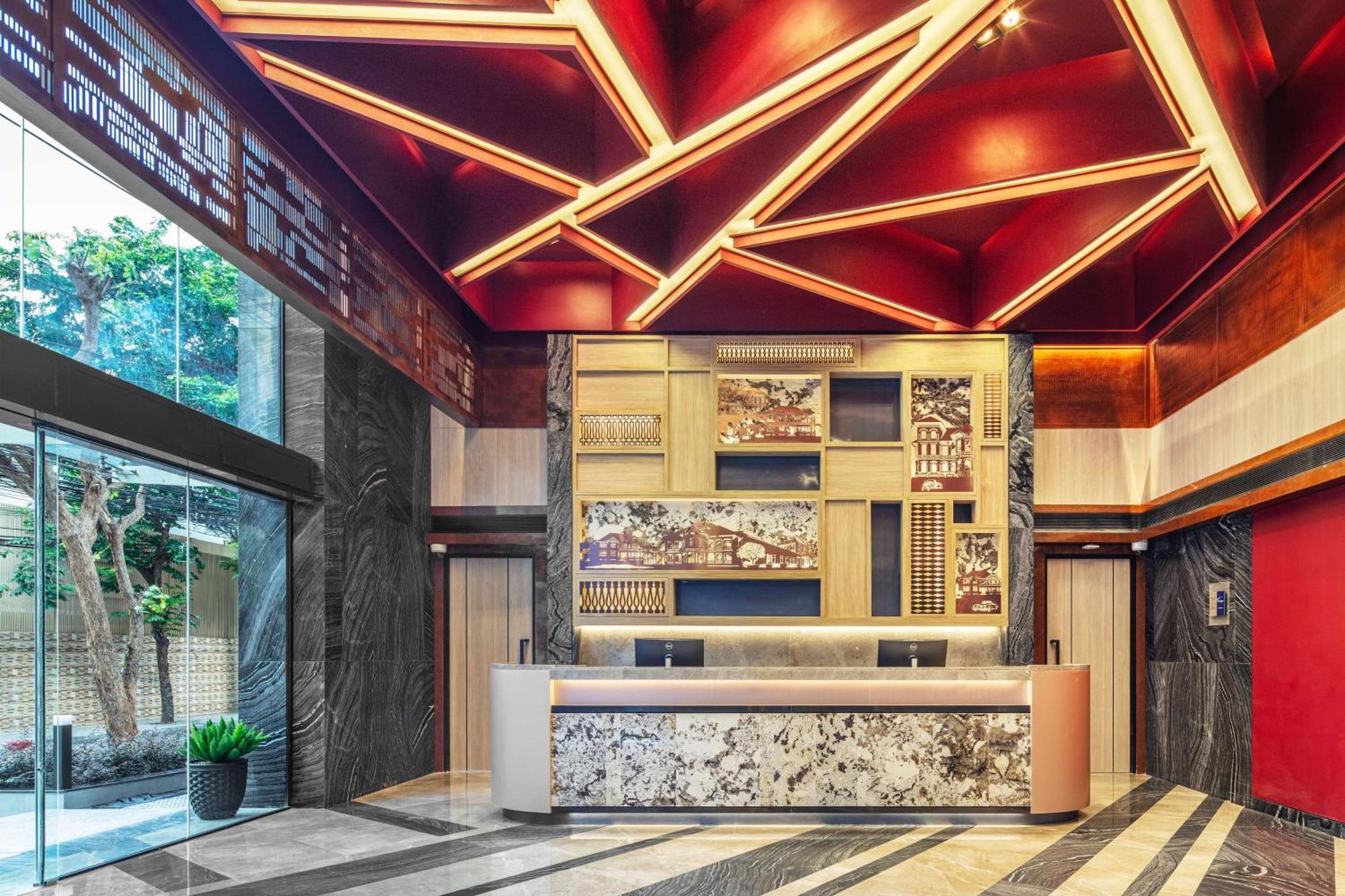 Best Western Click Sathorn 11 Bangkok Bagian luar foto